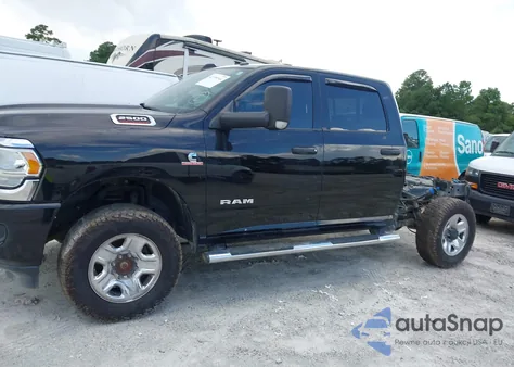 2022 Ram 2500 Tradesman 4X4 6'4 Box из США, поврежденный, VIN 3C6UR5CLXNG383451